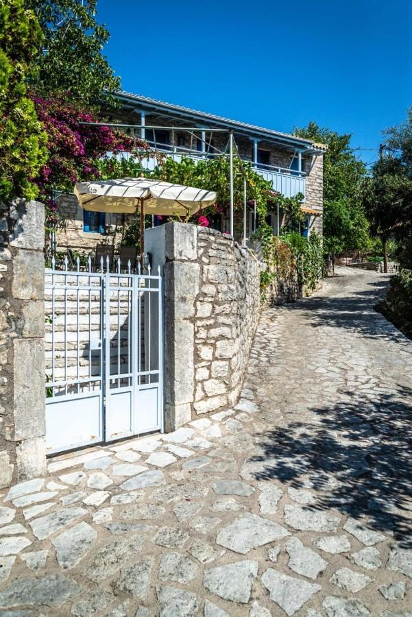 Petrinο Katochori Apartment Katokhorion  Bagian luar foto