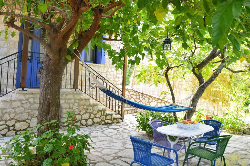 Petrinο Katochori Apartment Katokhorion  Bagian luar foto